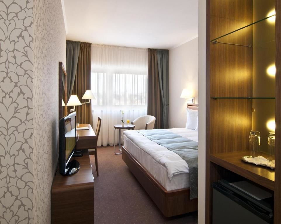 Отель Ramada Hotel Cluj Клуж-Напока-62